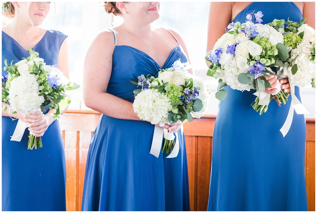Details of the blue bridesmaids dresses