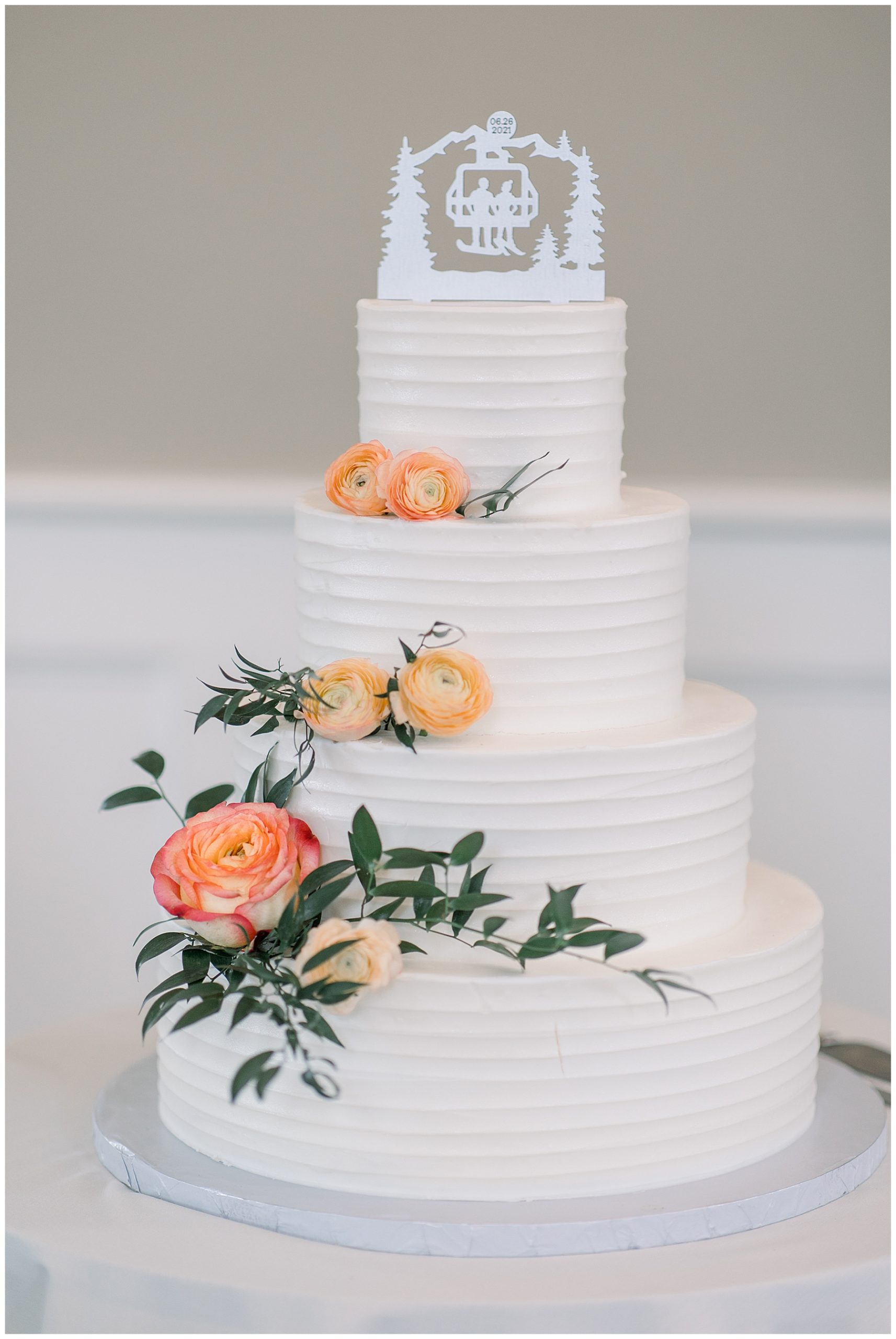 Wedding Cake at MA Wedding