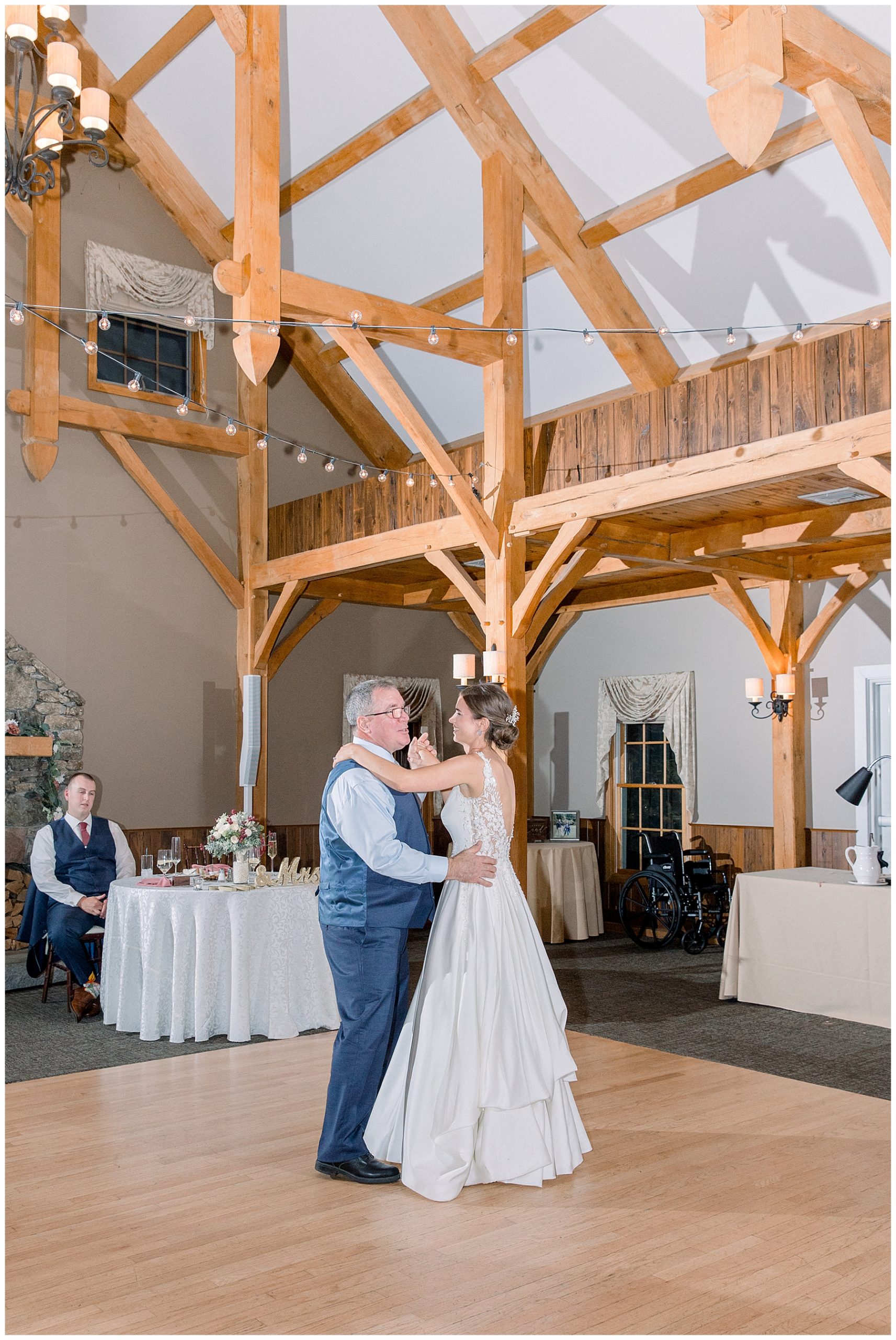 bride and her dad during father-daughter dance 