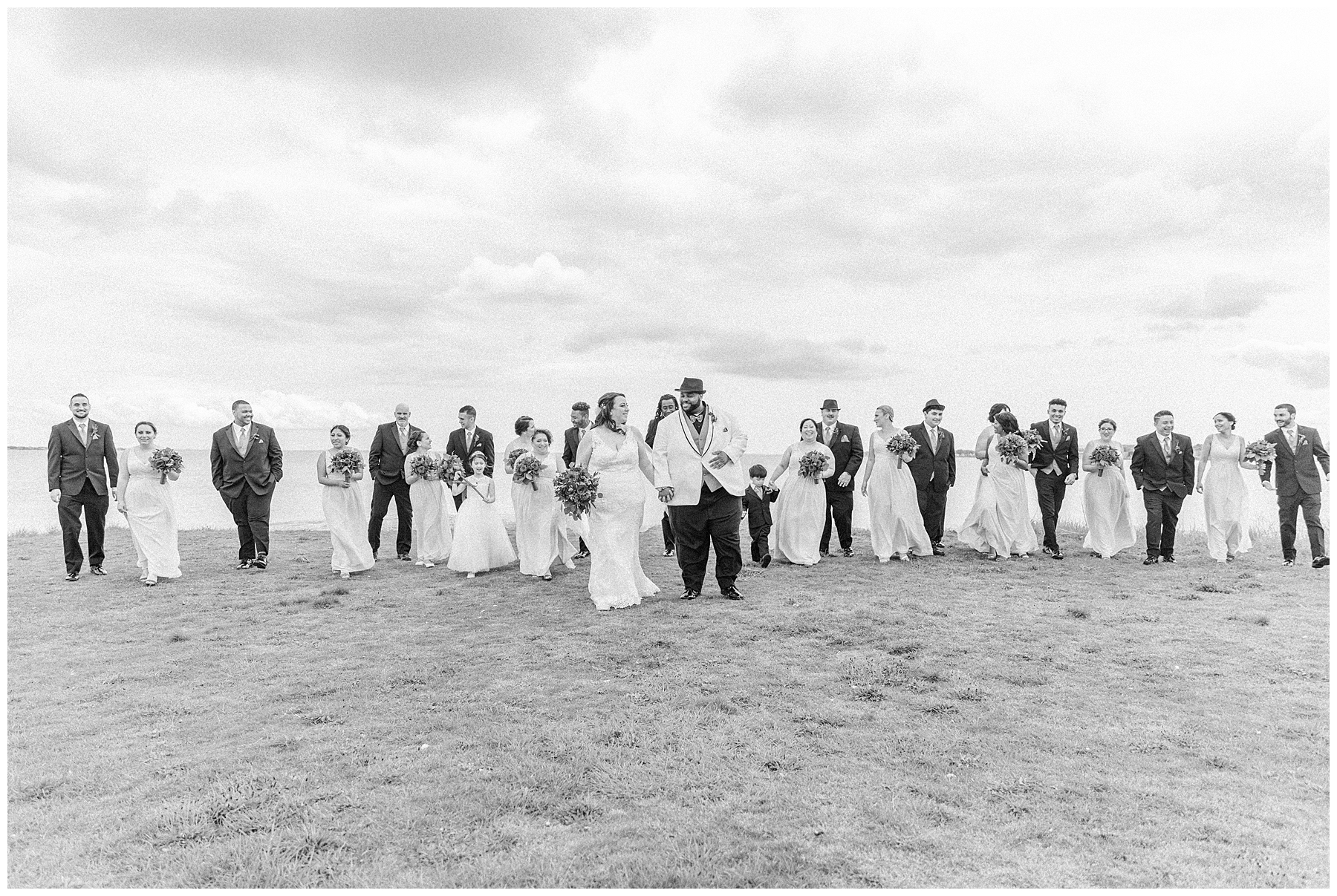 bridal party epic photos