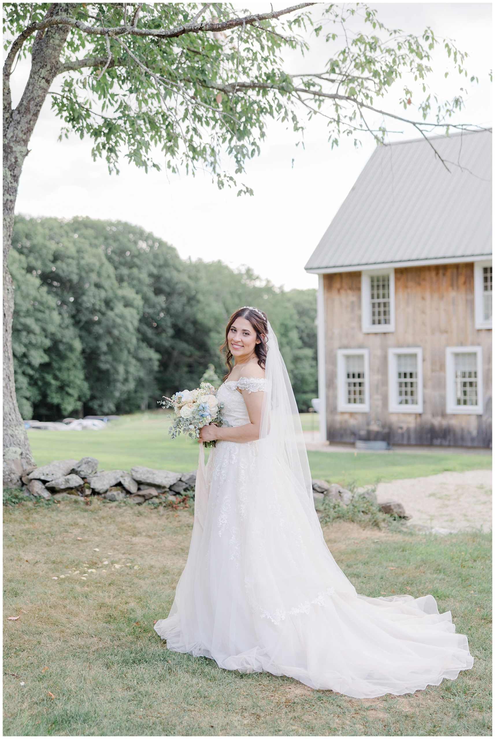 outdoor bridal portraits in New Hampshire