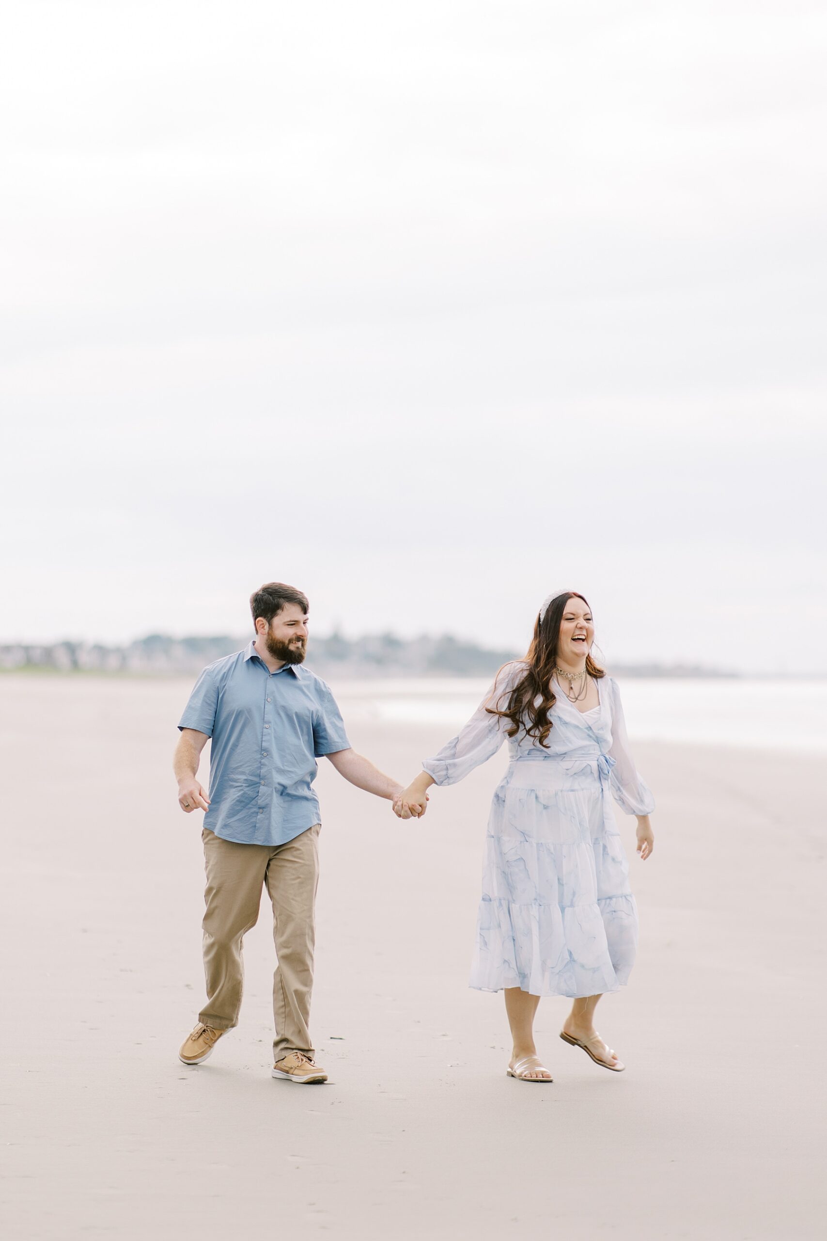 candid engagement portraits of coupe 
