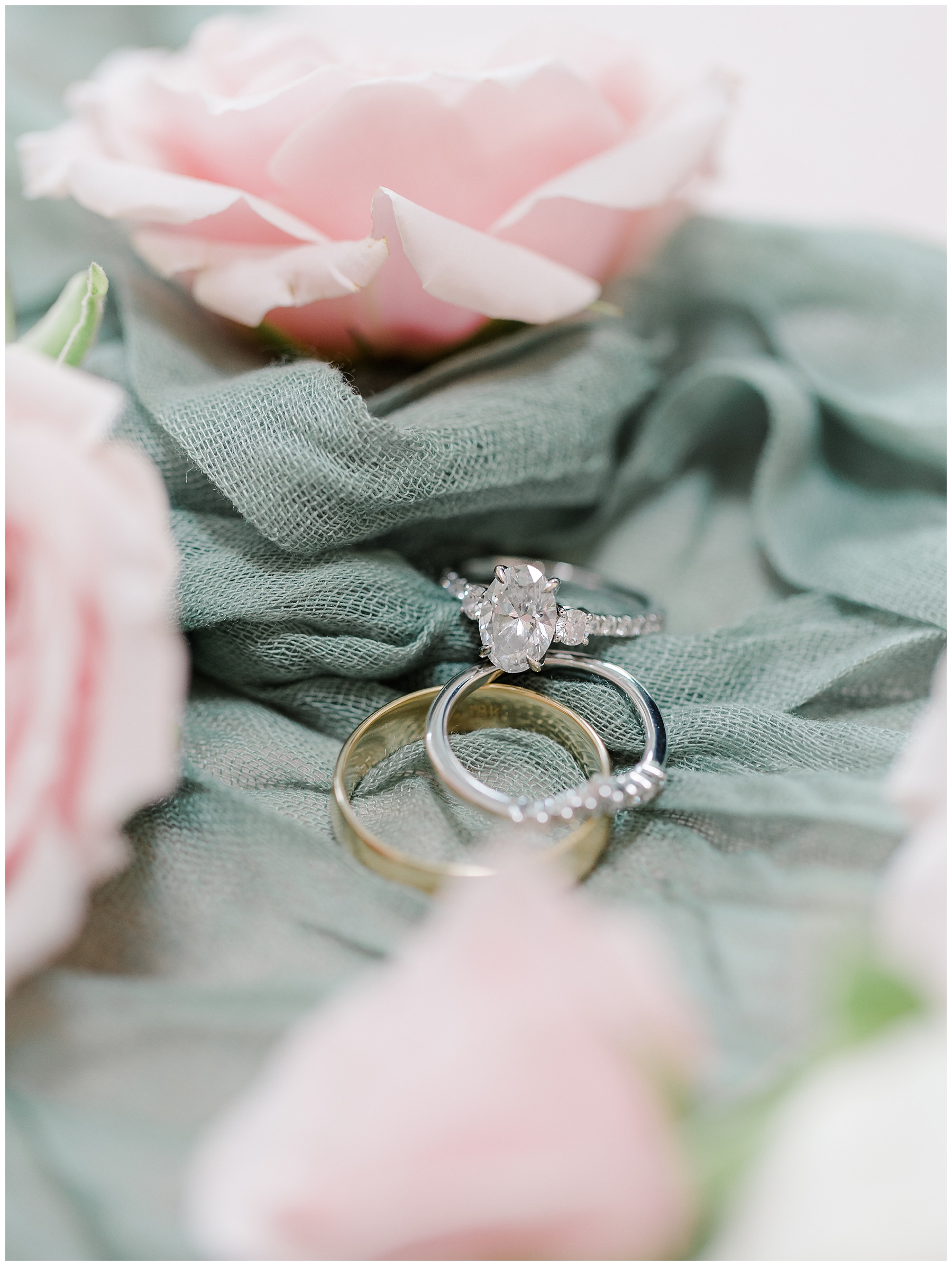 wedding rings from Lake Pearl Wedding