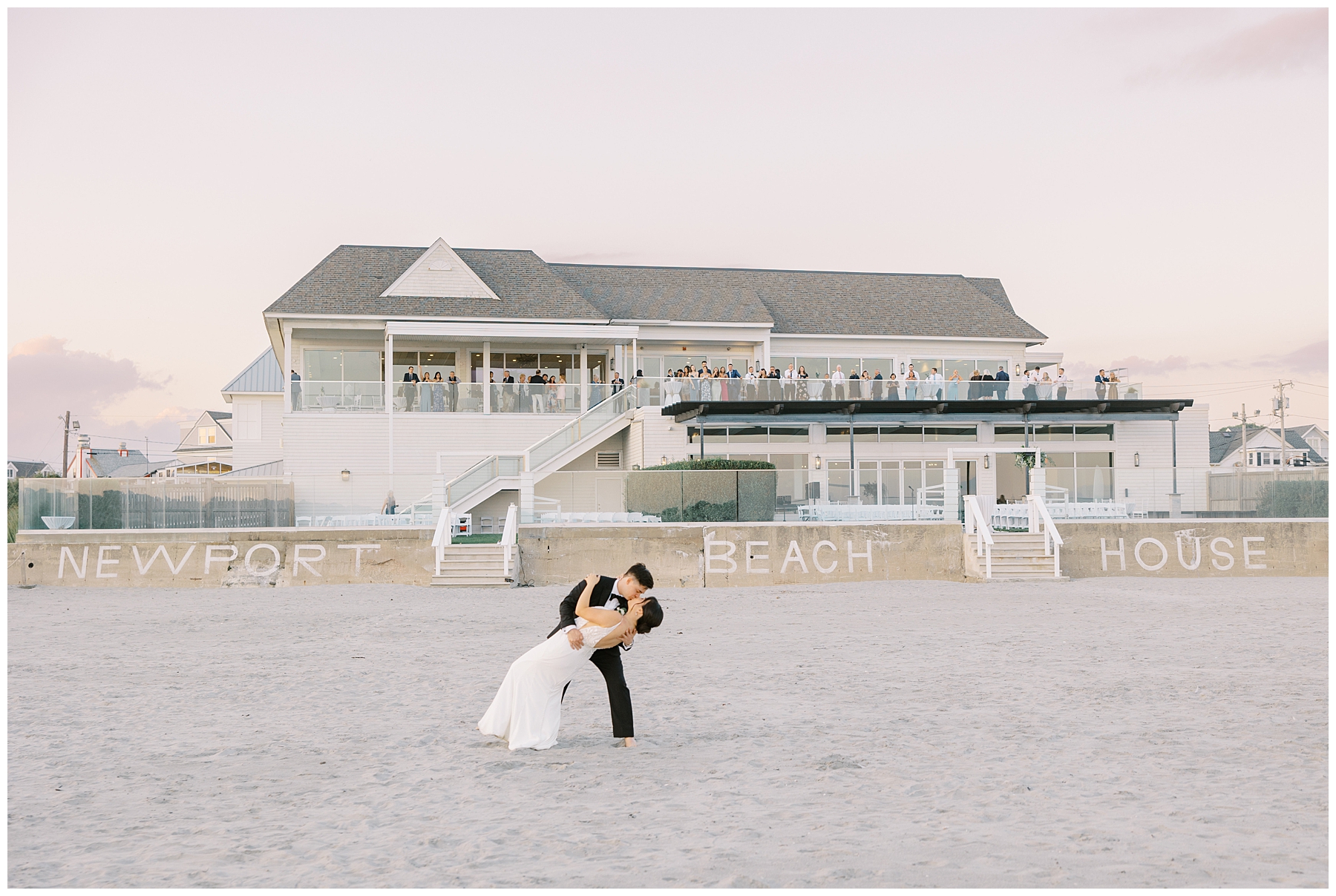 romantic Newport Beach House Wedding photos