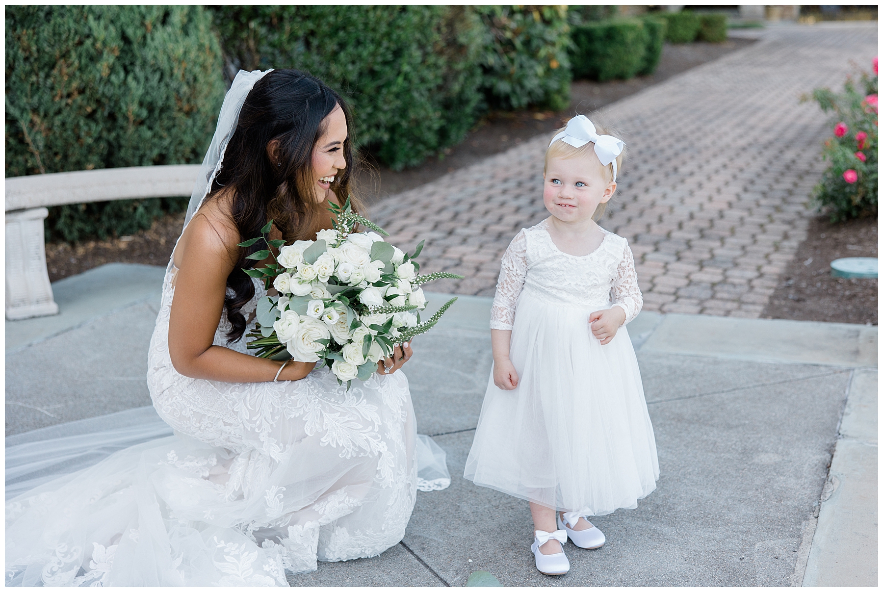 bride and flower girl 