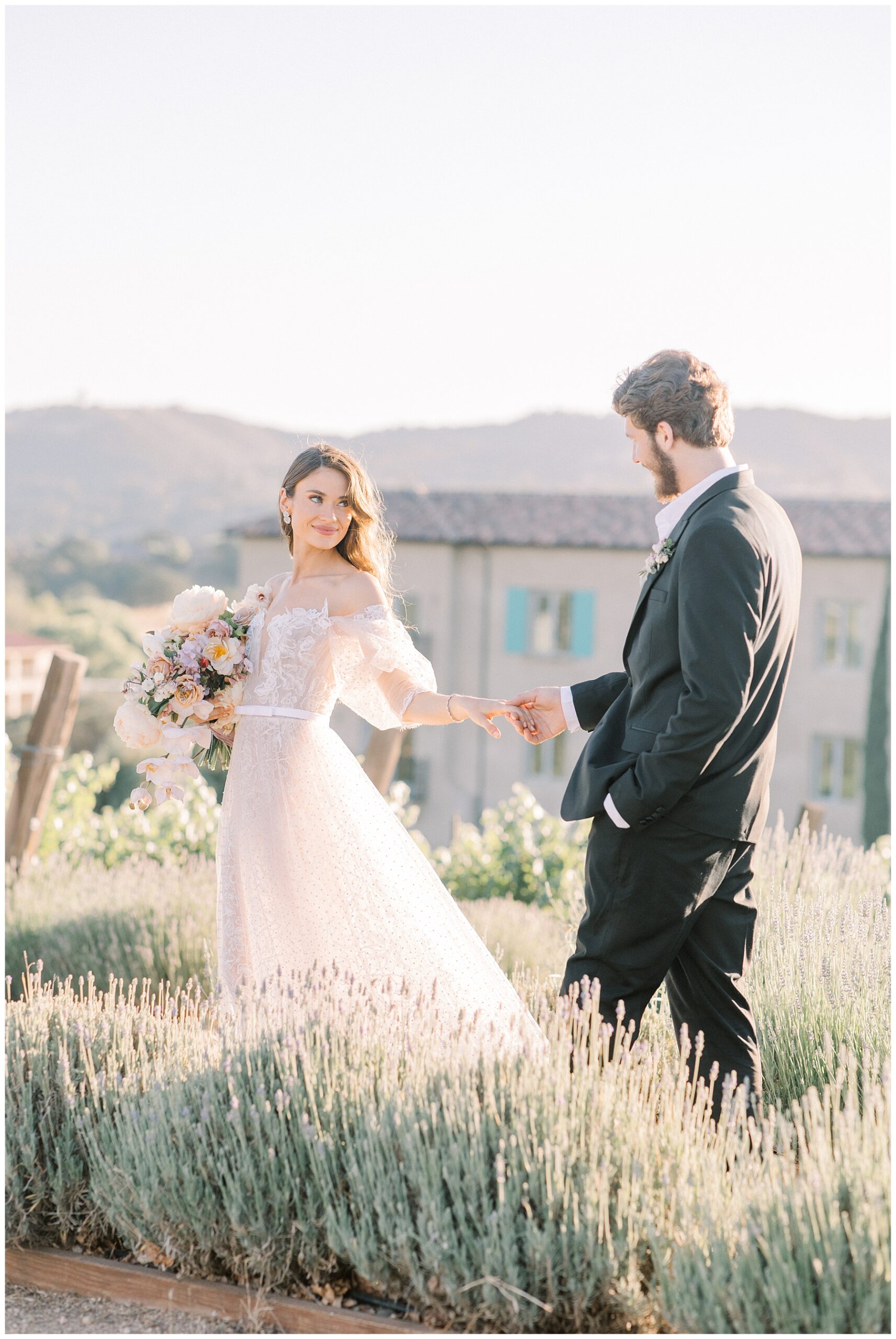 Romantic wedding portraits