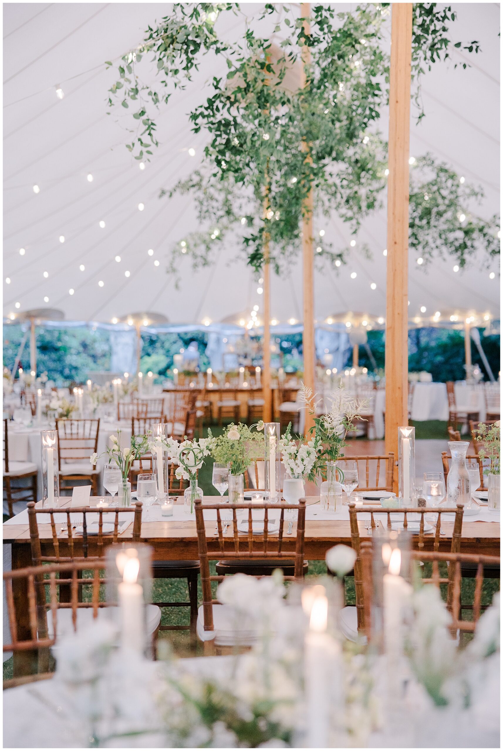 timeless and elegant wedding reception 