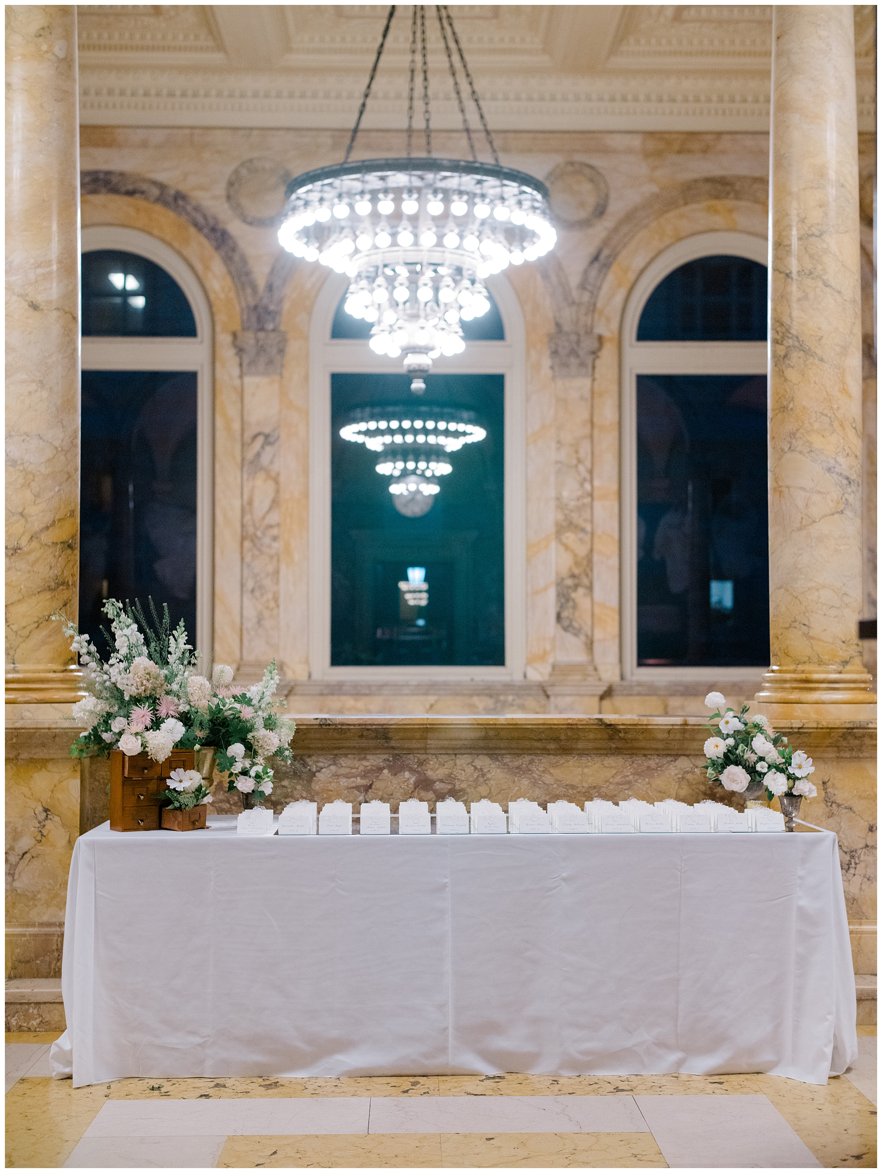 place cards on table