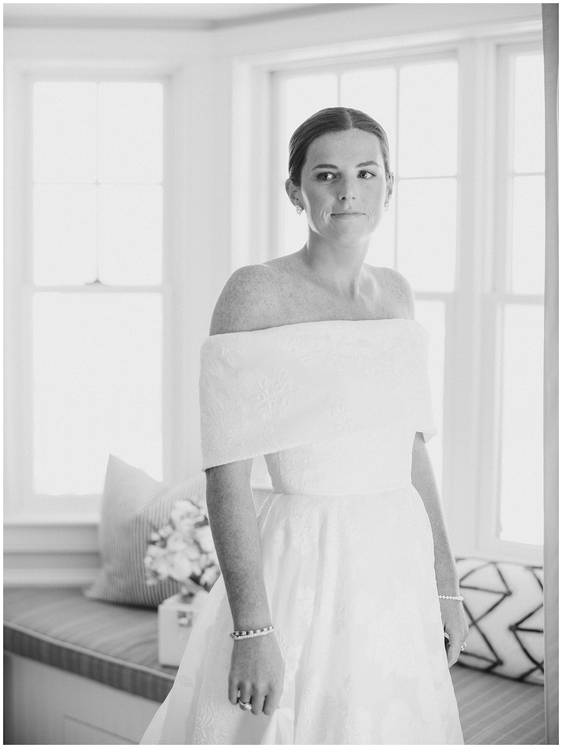 timeless bridal portraits
