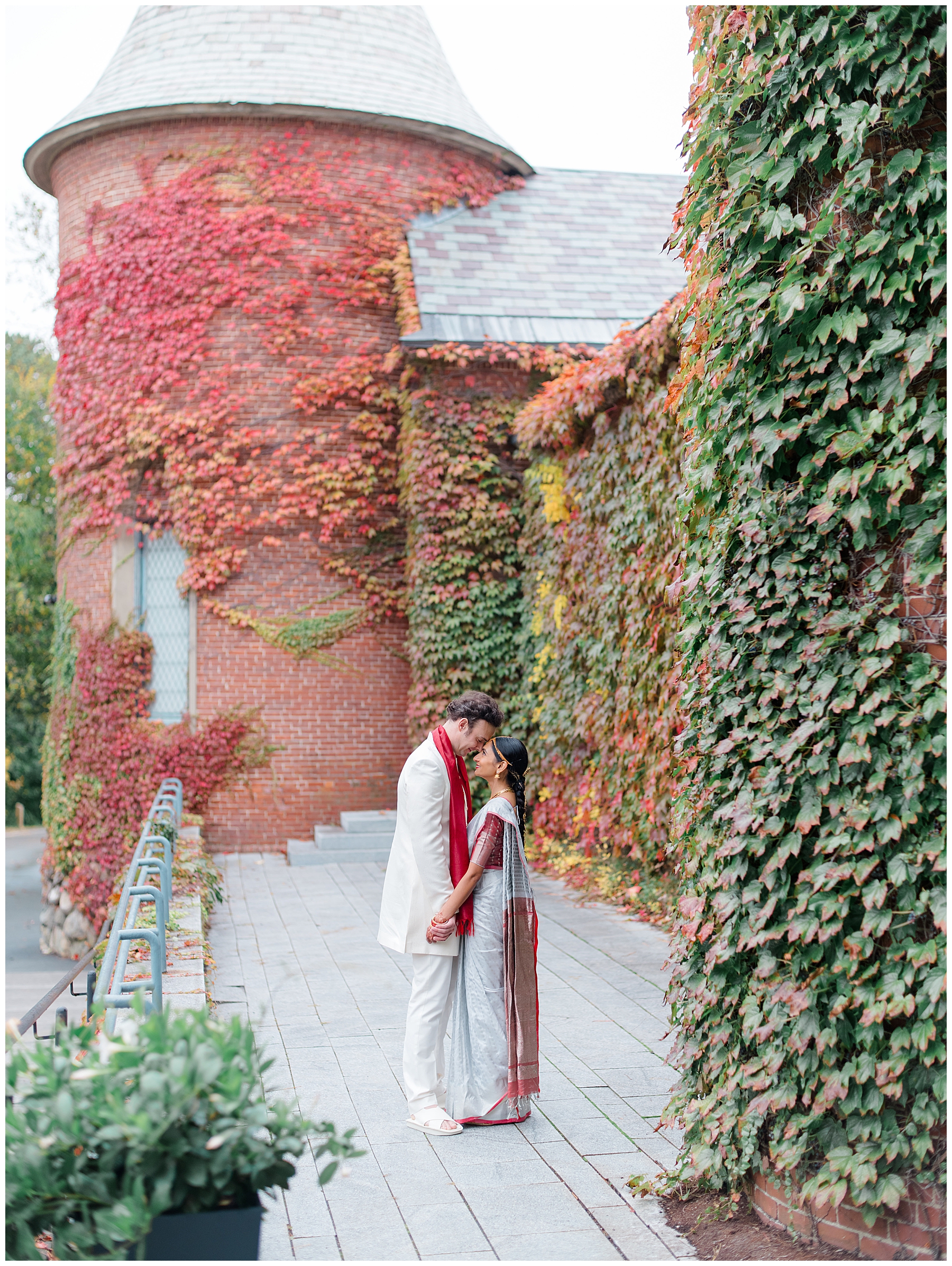 Bride and groom portraits at DeCordova sculpture park and Museum