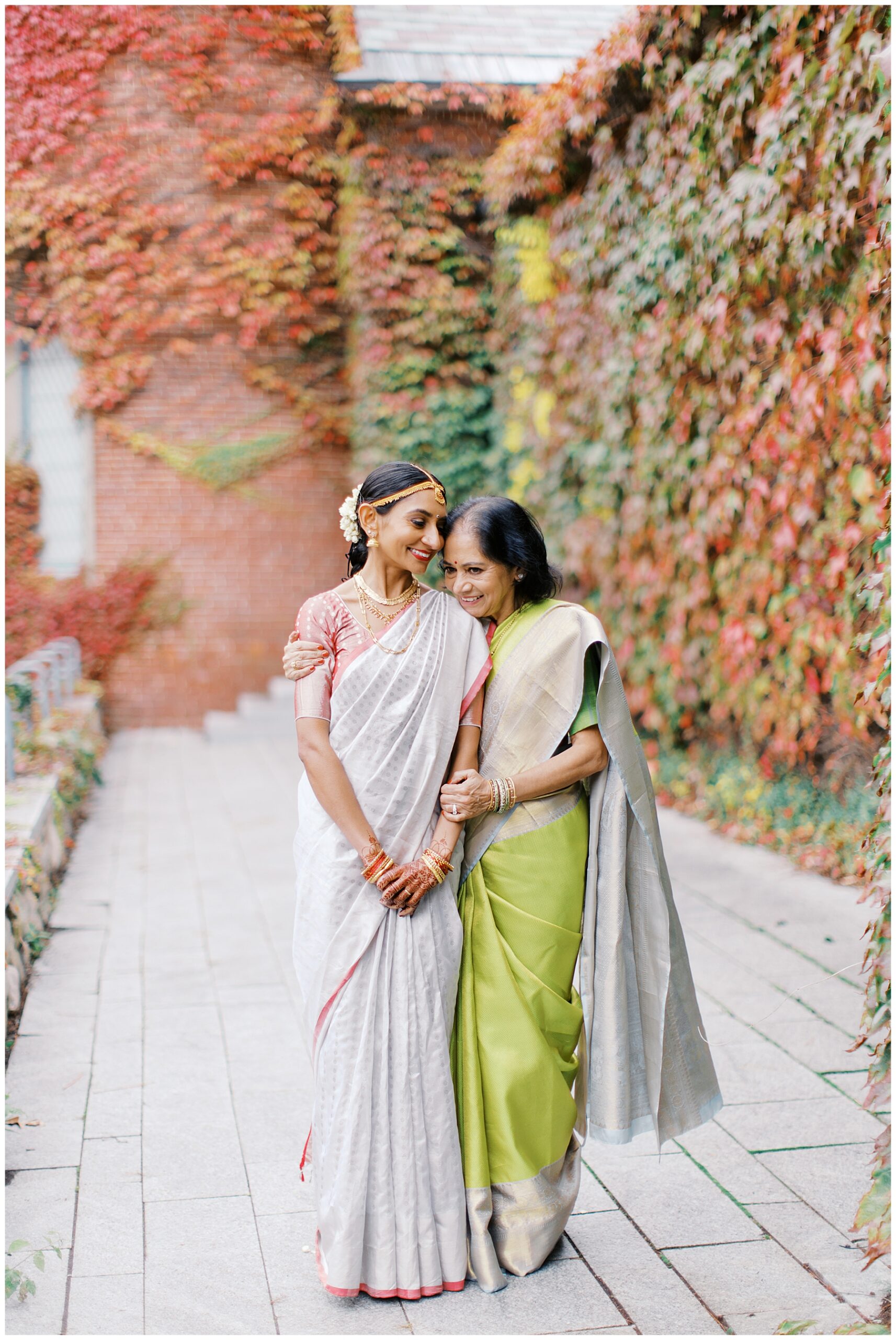 bride and mom portraits