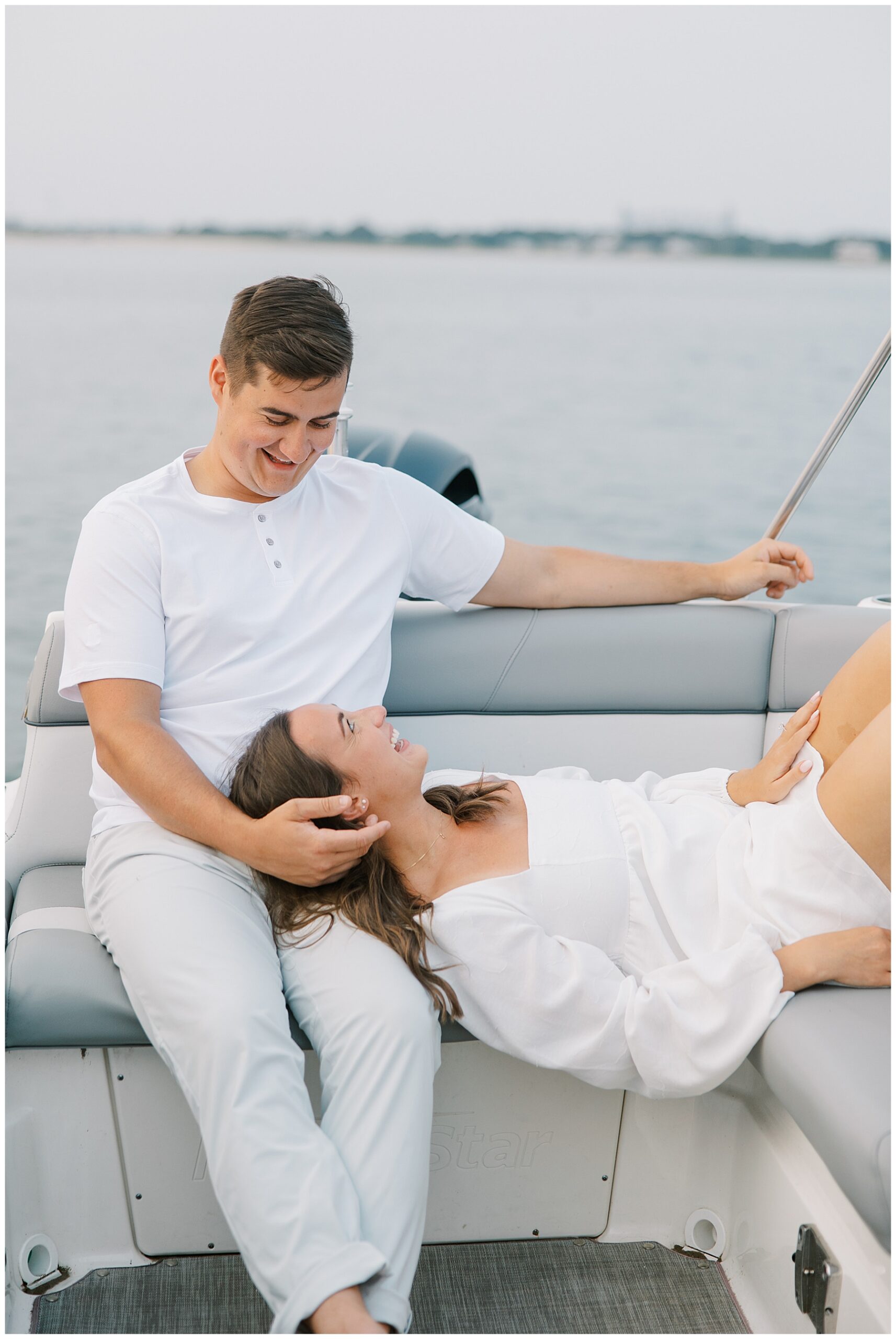 romantic engagement portraits 