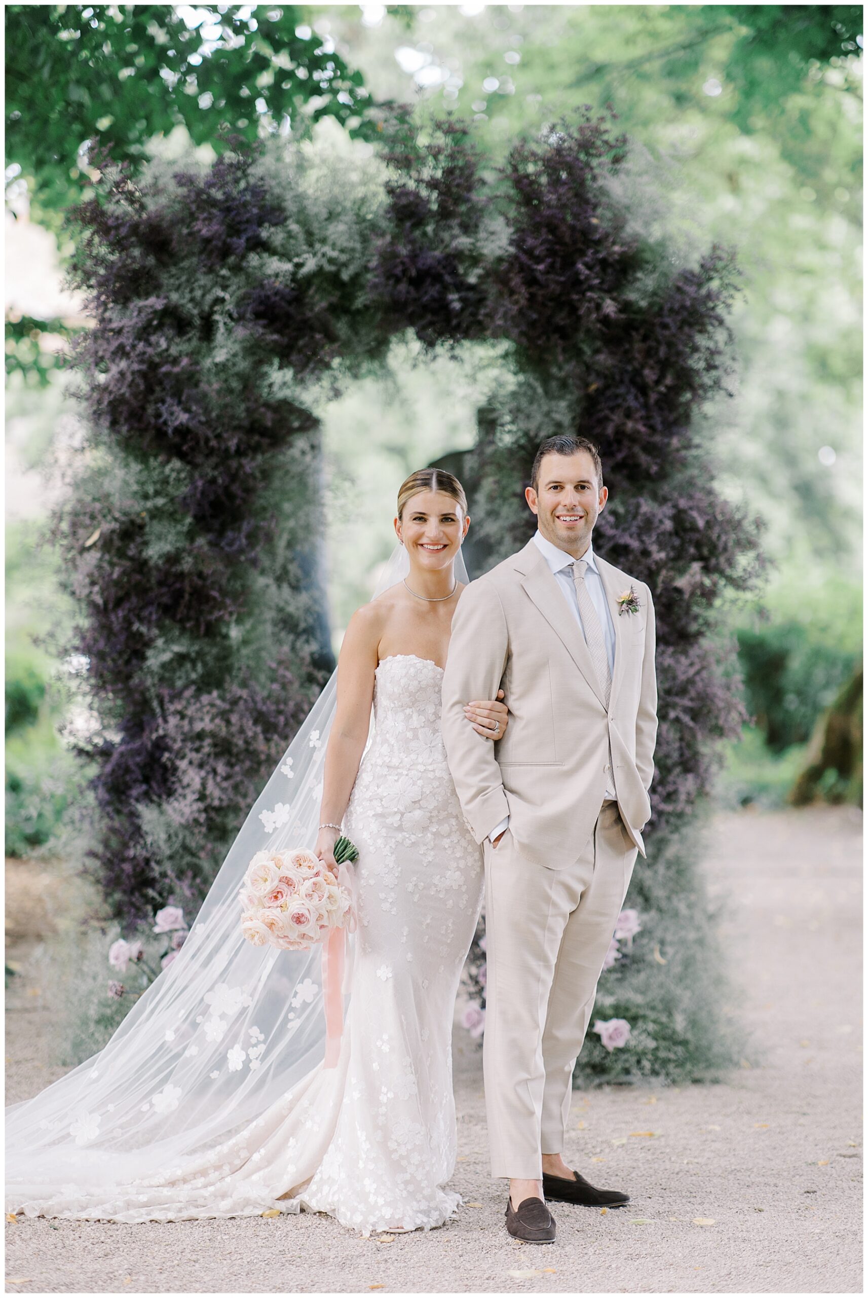 bride and groom portraits