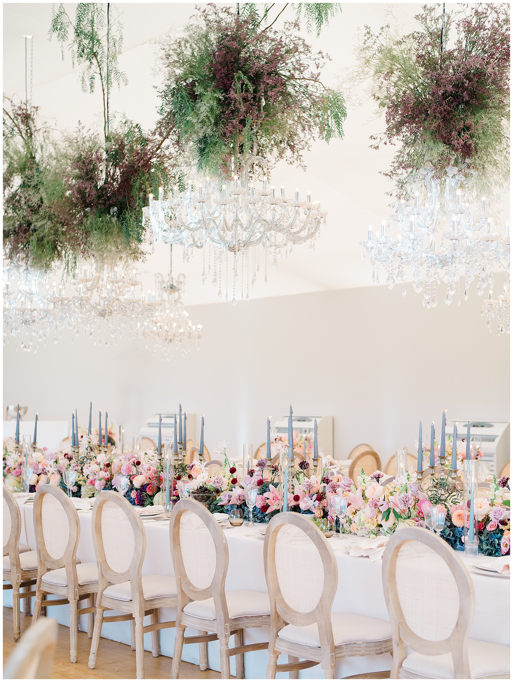 garden-chic wedding reception at Porte de Iris in Switzerland