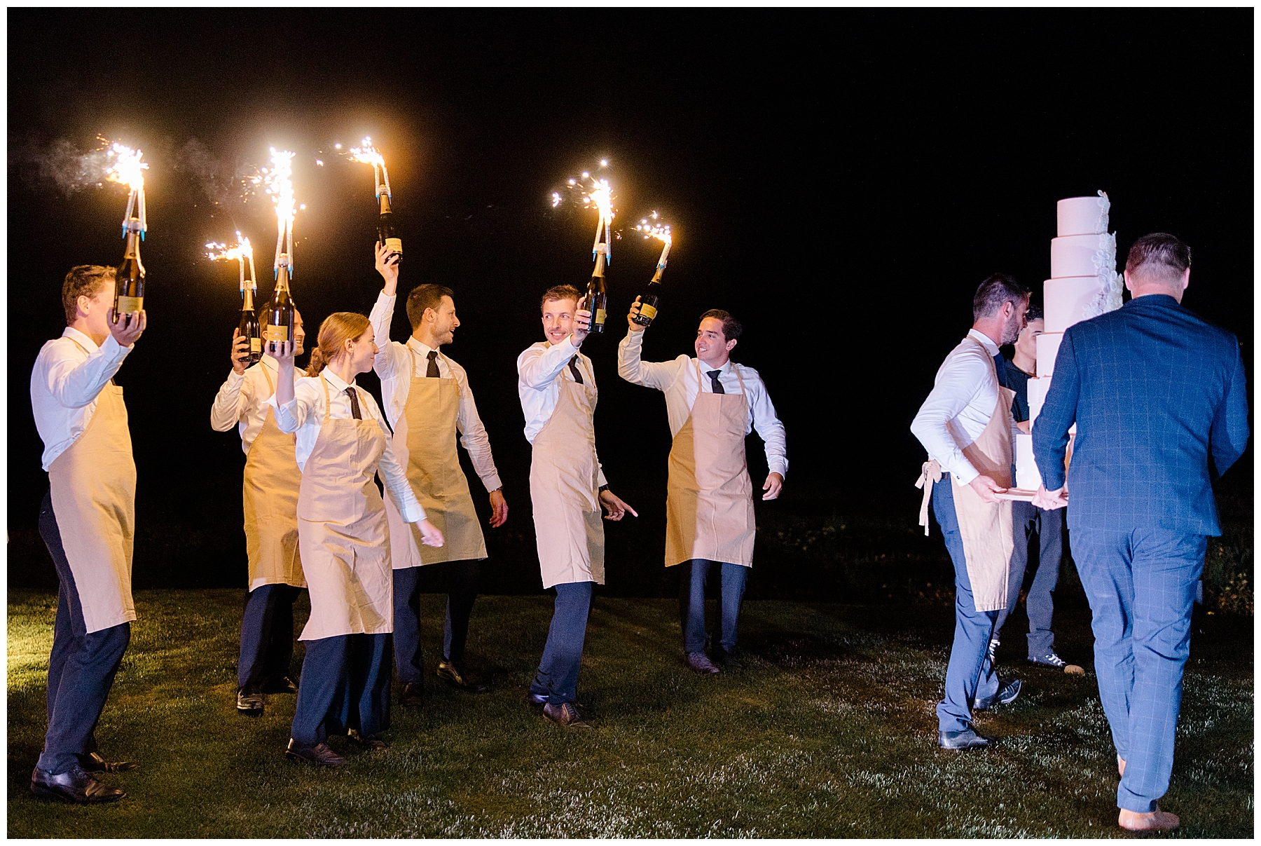 sparkler cake cutting