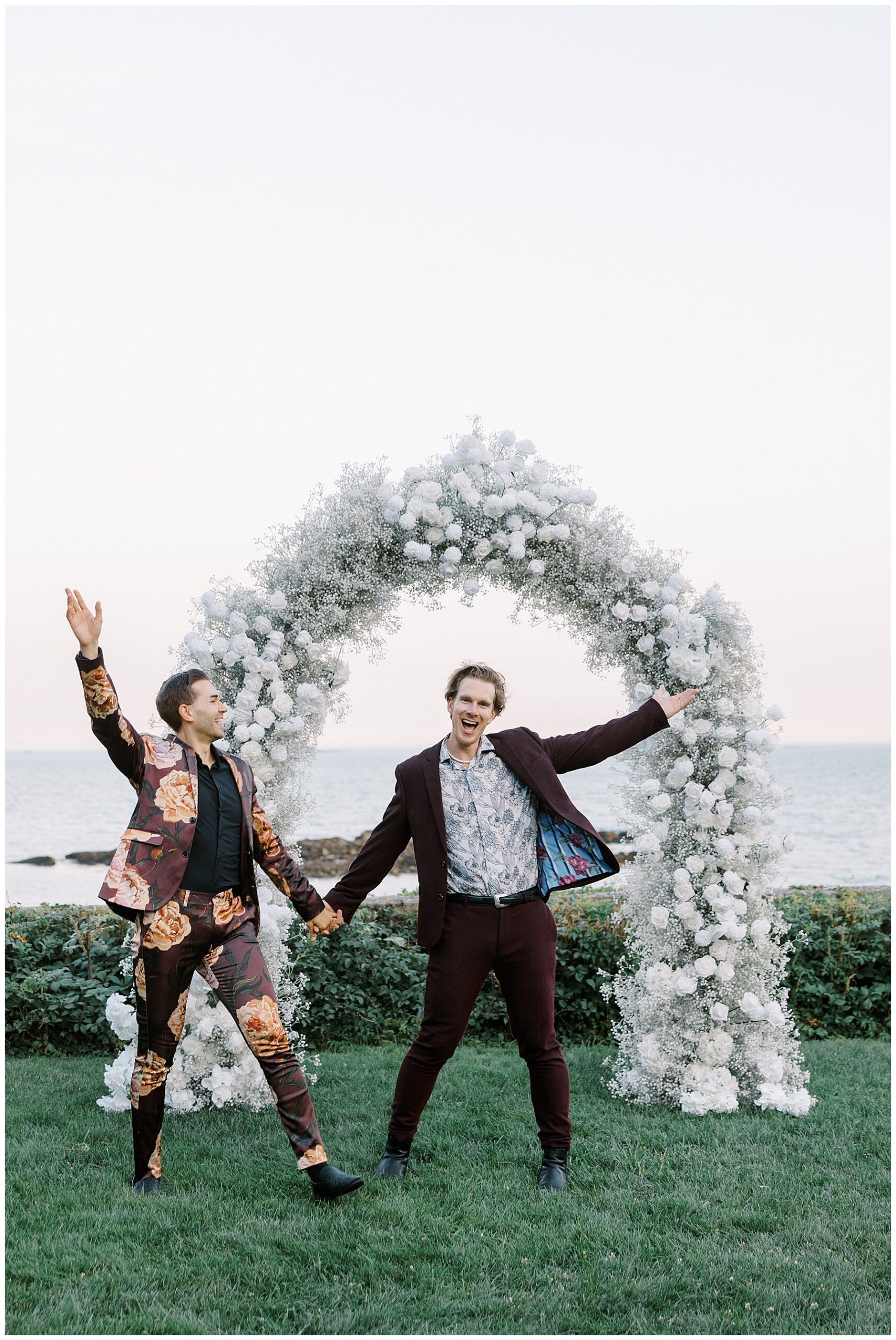 Newlyweds celebrate after Misselwood Events Wedding on the North Shore