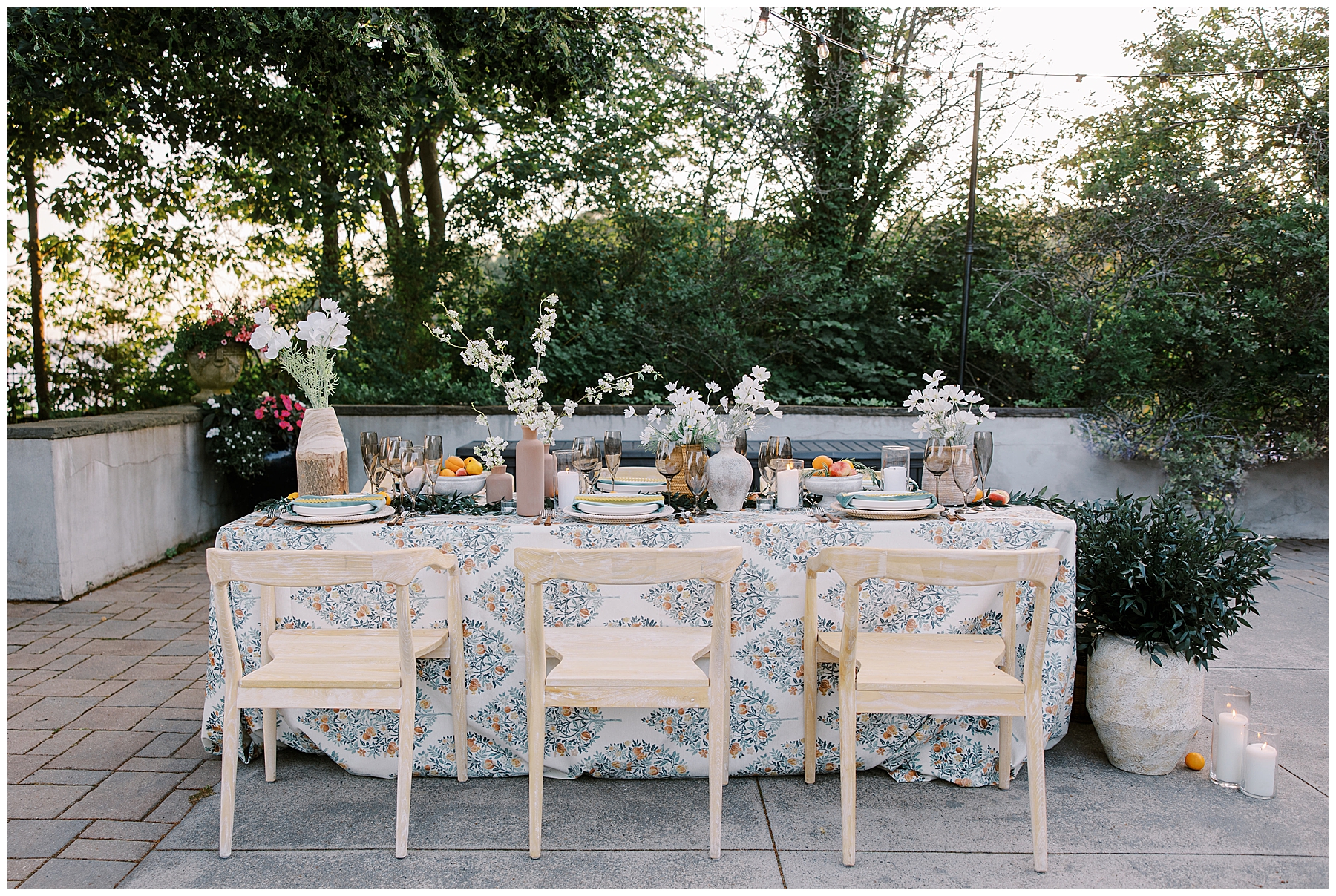 reception on patio of Misselwood Events on the North Shore